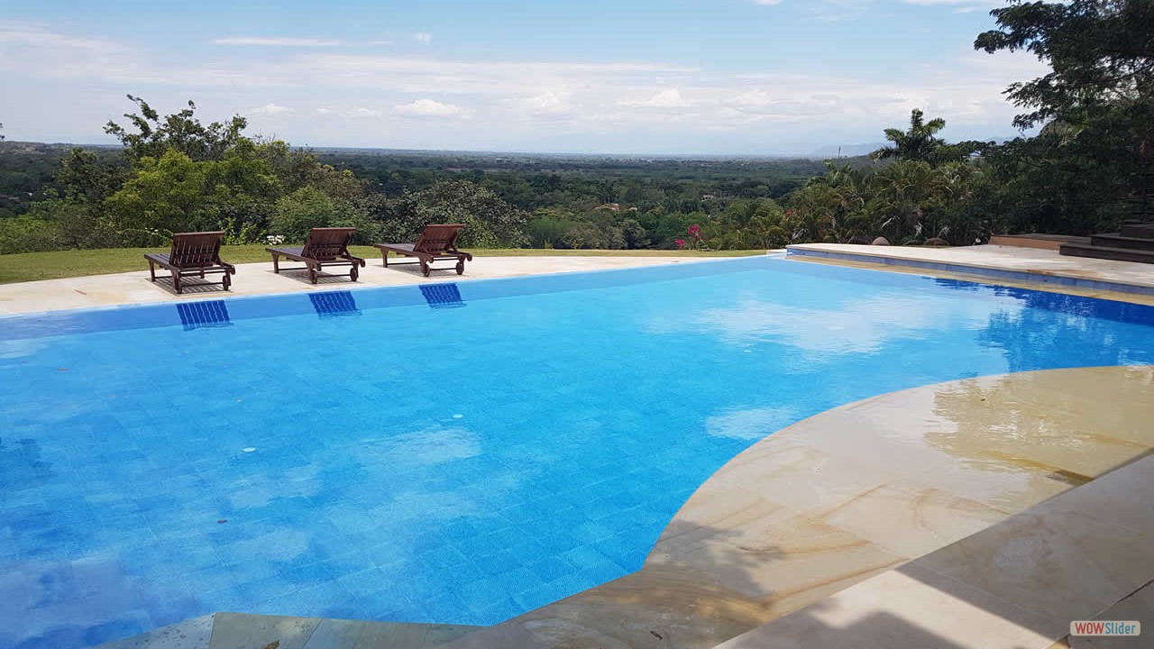 1_piscina_paisaje